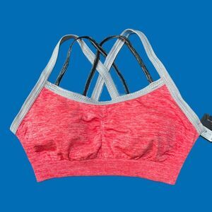 The Ultimate by Victoria’s Secret VSX Seamless Strappy Padded Sport bra gray M